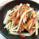 스팸 감자볶음 만드는 법 햄 감자채볶음 부서지지않게 볶아요 이미지