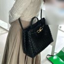 보테가베네타주 | 보테가베네타 안디아모 미듐 블랙 후기(센텀 신세계 백화점, 착샷)