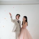 스튜디오 8- 어뮤즈하우스 컨페티 커플 촬영 후기