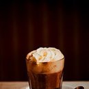 커피 빈컵엔 이미지