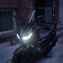 17년식 XMAX300 살짝손볼차 팝니다. 이미지