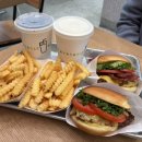 뉴러브몰 | 킨라이스/안찬누들/차린파이/카오쏘이님만/차트라무/마야몰/플레이웍스/원님만/젯욧로띠/치앙마이호르몬)