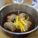 능이꿩만두국 이미지