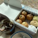 도너츠윤 본점 | 동두천 도너츠 윤 본점 후기 달지 않아 더 맛있는 크림박스 9종 리얼리뷰