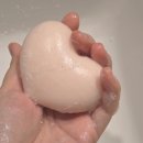 블랙핑크 제니 픽 복숭아 향 가득, 돈키호테 엉덩이 비누 솔직 후기🍑