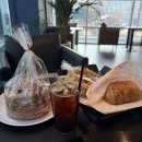 간석4동-1 | 도화동 카페 추천, 빵 종류 와르르! 멜버른베이커리카페 뷰까지 맛집인정