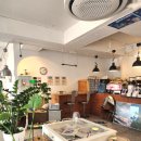 원두볶는 고양이 | [경기도] 커피향 좋은 원두볶는 카페 동두천 올트 커피