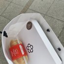 용산-215 | 서울역 태극당 솔직 후기! 야채사라다빵 + 월병 3종 구매