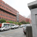 부산 교육청 공무원이 최소 8억 횡령해 도박 이미지