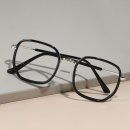 J . M 안경 이미지