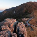 울산 간월재 정상 최단등산코스 무료 주차장 주변 가볼만한곳 :: 간월재, 반구천의 암각화, 울산암각화박물관 이미지