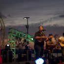 우쿨렐레 이미지