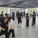 위풍당당 검무관 이미지