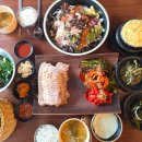 꽃피우는기와보쌈 | 평일 점심도 웨이팅, 굴보쌈 맛집, 어르신도 인정한 꽃피우는기와보쌈 일산본점 후기