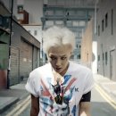 G-DRAGON - 삐딱하게(CROOKED) M/V 이미지