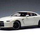 1:18/오토아트/닛산 GTR R35 spec V 구매합니다. 이미지