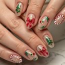 손끝에서 피어나는 네일아트 | 손끝에서 피어나는 크리스마스 마법! 연말연시 모임 네일아트 추천!