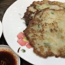 군자역(능동 맛의거리) (옥외23) | 생활의달인 사골 국수 달인, 군자 능동국시 흡입후기 (with 감자전)