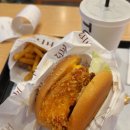 맘스터치 신촌점 이미지