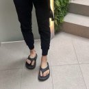 블랙쪼끼 | 우포스 쪼리 아치스 비교 사이즈 장단점 면세점 내돈내산 후기