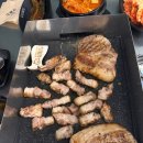 삼돌집 이미지
