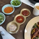 동작대로 헬로모바일앞 횡단보도 | 사당동 맛집 낙성대 점심 밥집 청와옥에서 순대볶음, 국밥을 동시에