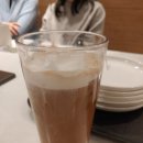 투썸플레이스 서린동청계광장점 | 종각역 광화문역 근처 룸 있는 카페 투썸플레이스 서린동청계광장점(feat. 화이트 스초생 홀케이크)