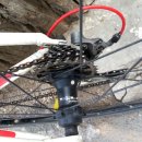 메리다 자전거(싸이클) 905 - <b>티아그</b>라급 팝니다. (빨흰색)