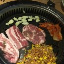 박종팔챔피언돼지 | 수유 삼겹살 무한리필 박종팔 챔피언돼지에서 배를 채우다
