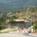 농어촌버스정류장 옆 이미지