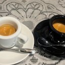 데미타세에스프레소바 이미지