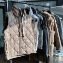 더 큐브빌딩 | [실착/차차부티크] 막스마라더큐브 TREGIC GREENGO GREENS 패딩 조끼 후기 / 내일 타임세일 추가할인 예정!