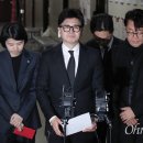 '내란 동조' 국민의힘은 졌다...이미 '응원봉 혁명' 시작됐다 이미지