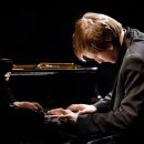 드미트리 마슬레예프 피아노 리사이틀 이미지