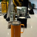 수원-1775 | 스타벅스 수원 탑동 DT점 드라이브 스루 무료주차...신메뉴 더블 에스프레소 크림 라떼 텀블러 할인 후기