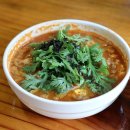 만두품은칼국수 이미지