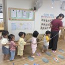 기쁨반 8월 4주 놀이이야기 (기차놀이, 퍼즐, 블록놀이, 1층 책놀이터, 상자놀이, 개나리놀이터, 마로니에열매놀이, 배추모종심기) 이미지