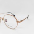 글라스 안경. 콘택트 이미지