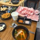 육봉달 매장 앞 이미지