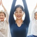 시니어 필라테스 이미지