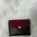 Louis Vuitton 조에 월렛 후기 / 모노그램 + 레드 조합 리뷰