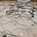 다비치안경원(신사역점) 이미지