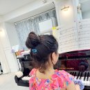 칼림바와 우쿨렐레반 이미지