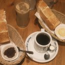 더바른토스트 | 나고야 카페 사카에역 코메다커피 모닝 후기, 커피 시키면 토스트 주는 곳