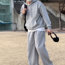 안 입는사람은 진짜 안 입는 바지 이미지