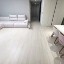 월배삼정그린코아포레스트작은도서관 | 대구 월배삼정그린코아포레스트 33평 B타입 거실 복도 주방 (아일랜드) 럭셔리화이트S 마미자리 시공후기