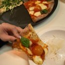 토마토 피자 | [플라워토마토치즈] 성수 피자 맛집 | 반반피자 내돈내산 후기🍅🧀