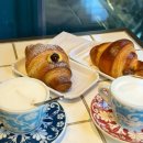 나폴리(Napoli) | 중앙역 파이브가이즈와 역 근처 카페나폴리Caffè Napoli Vitruvio후기 카푸치노와 코르네토로 시작한...