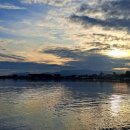 해뜨는호수 이미지