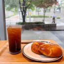 역삼 소금빵 카페 — 강남 직장인 픽 트러플 소금빵 베통